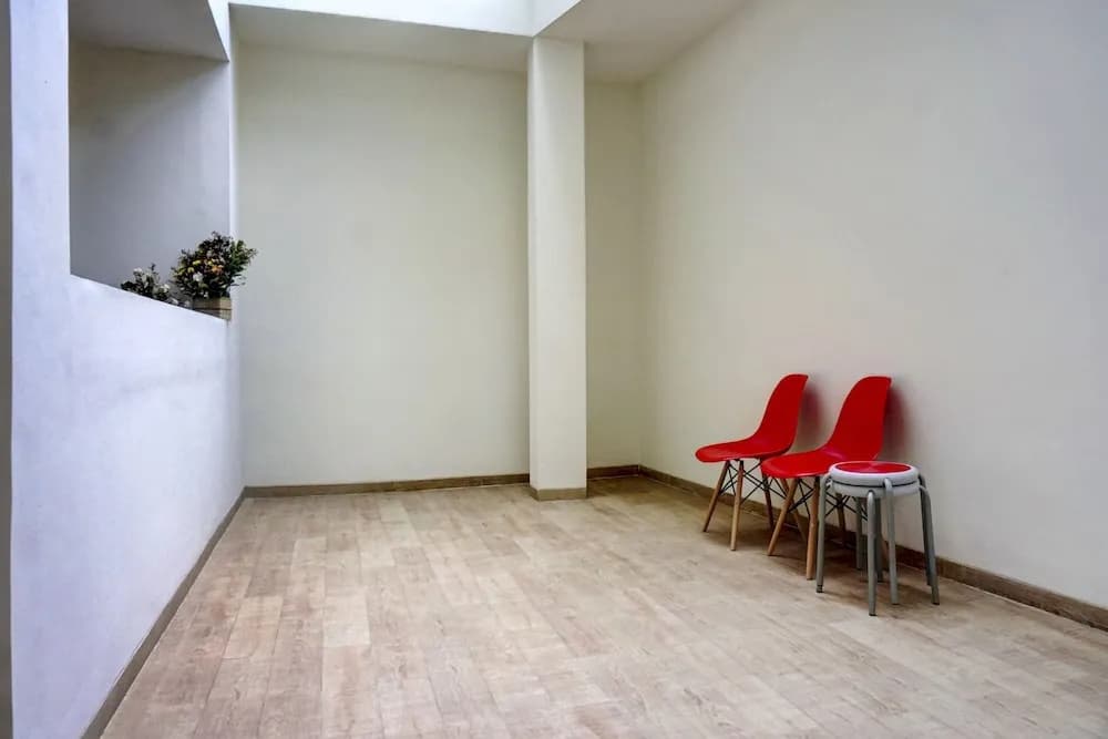 OYO 90629 The Home Srengseng - photo 13