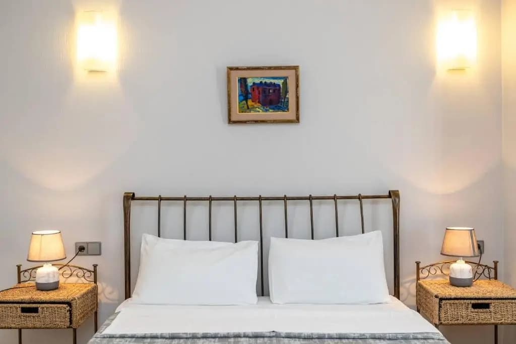 Wehost Spacious place near Rustaveli - photo 20