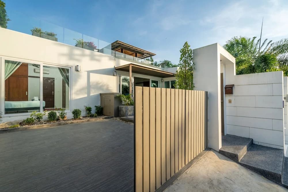 Tropical Pool Villa With Private Rooftop - photo 18