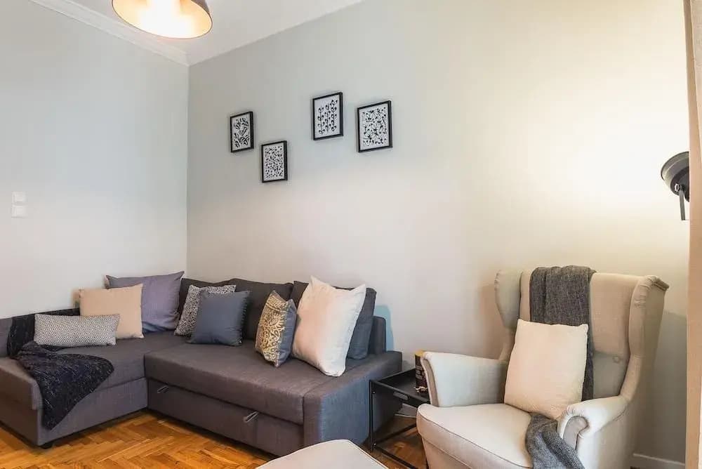 Comfy Koukaki Apartment - photo 2