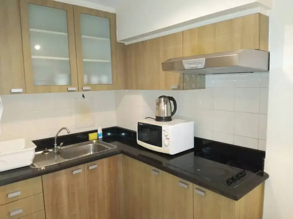 5C - 2 Bedroom Downtown Apartment With Shared Pool - photo 22
