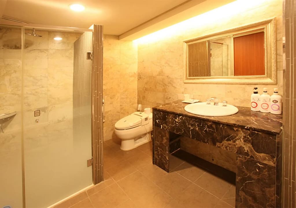 Hotel Lake - photo 10