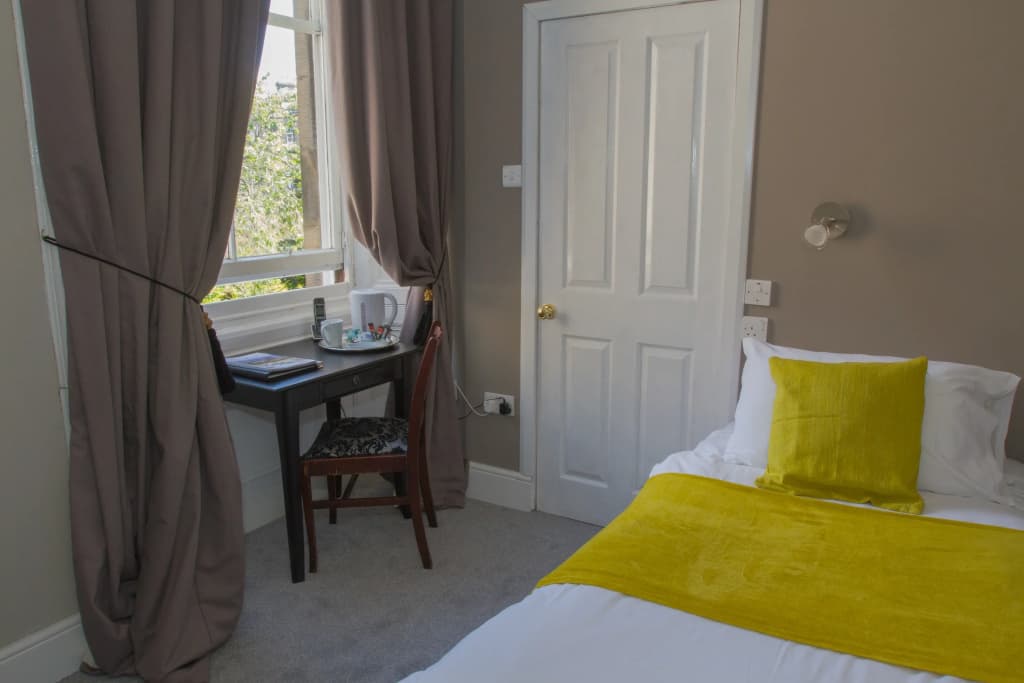 Edinburgh Thistle Hotel - photo 35