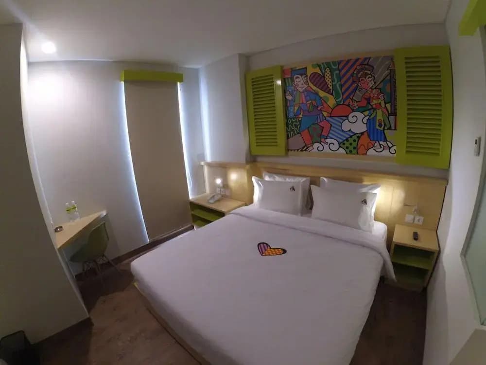 MaxoneHotel at Kramat - photo 4