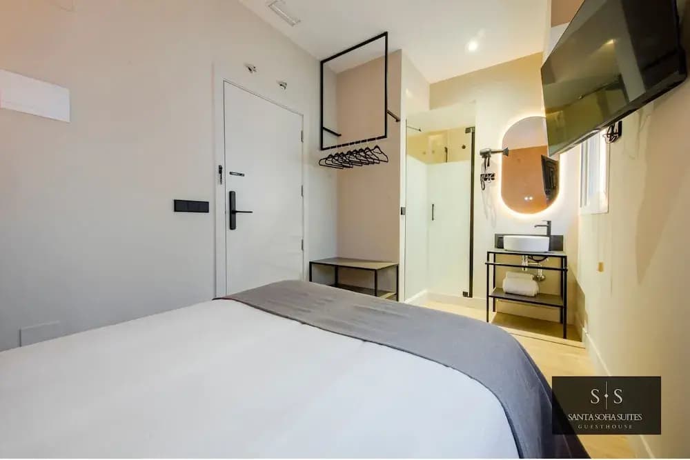 Santa Sofia Suites - photo 20