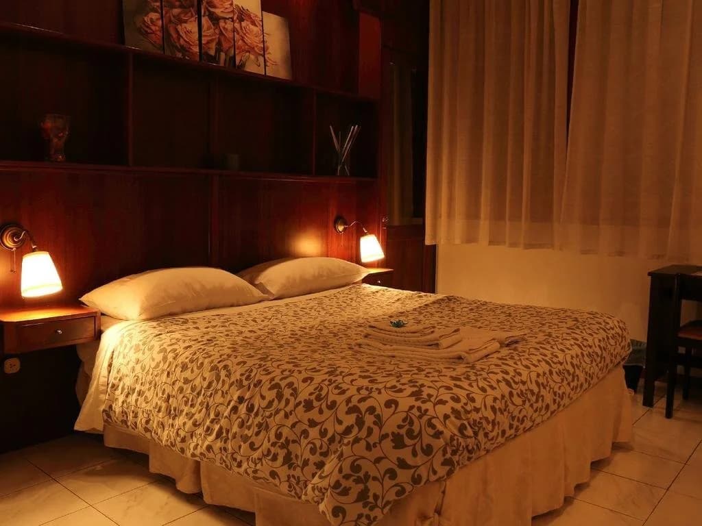 Books Beds & Breakfast - photo 4