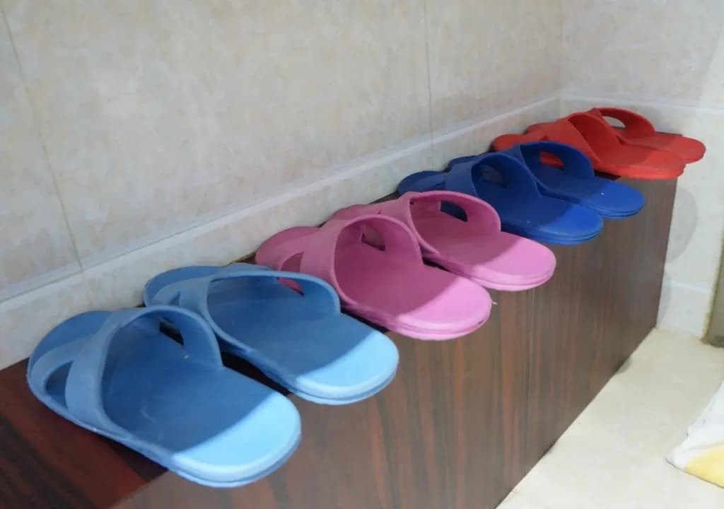 Yue Ka Hotel - photo 16
