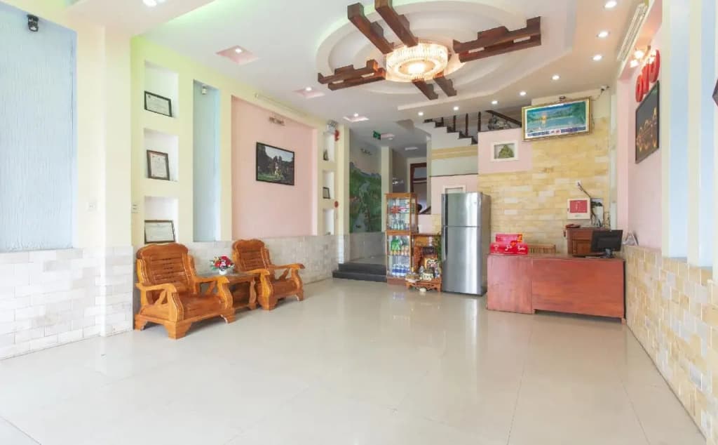 Phuong Hong Motel - photo 10