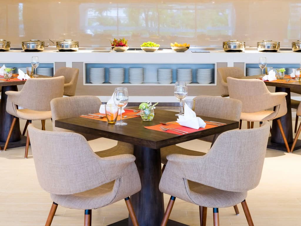 Novotel Phuket City Phokeethra Hotel - photo 14