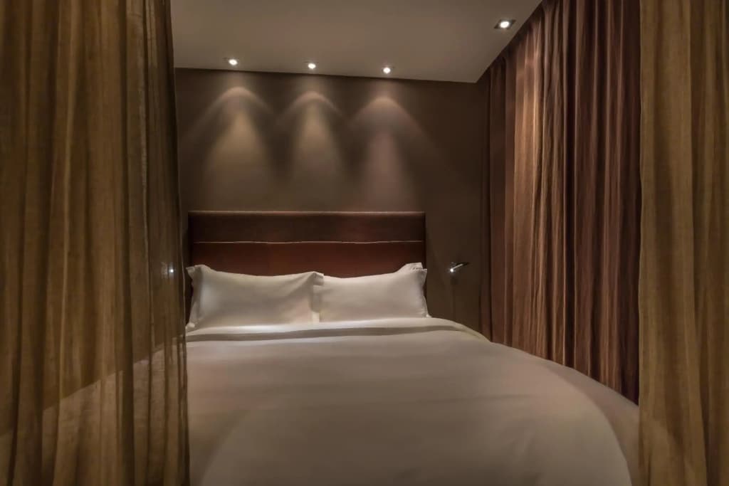 Hidden Hotel - photo 3