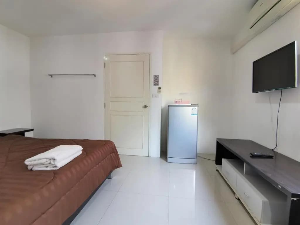 Sure Guesthouse - photo 13