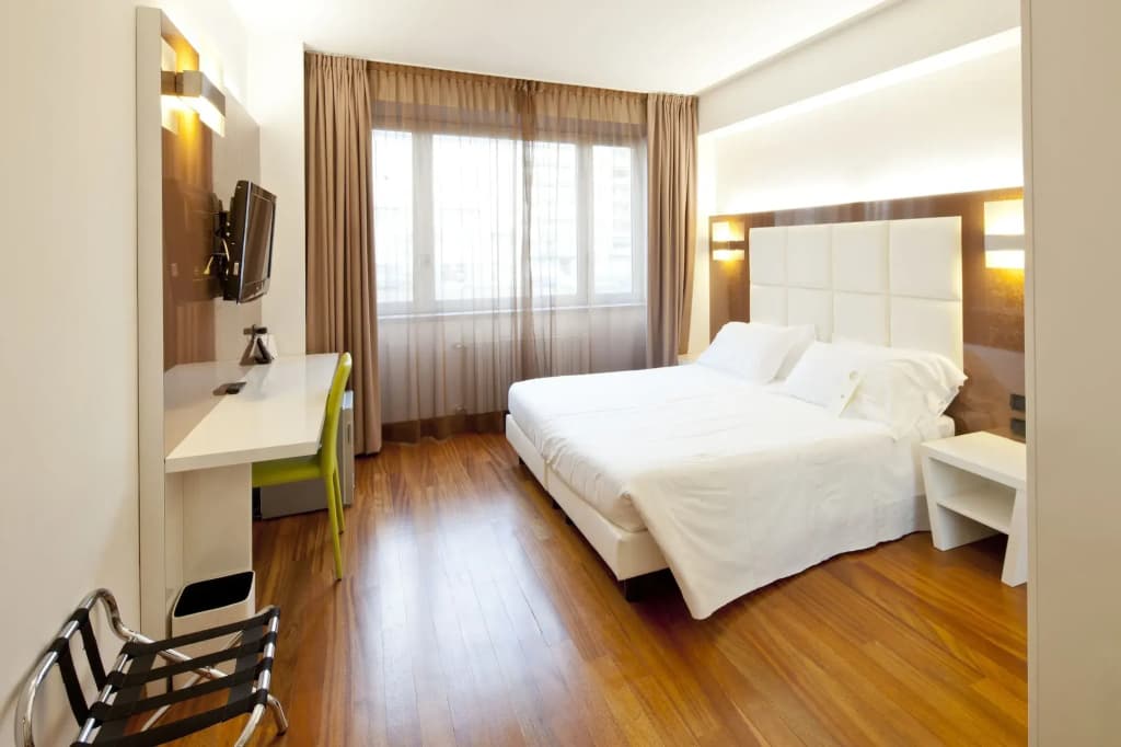 Hotel Nasco - photo 2