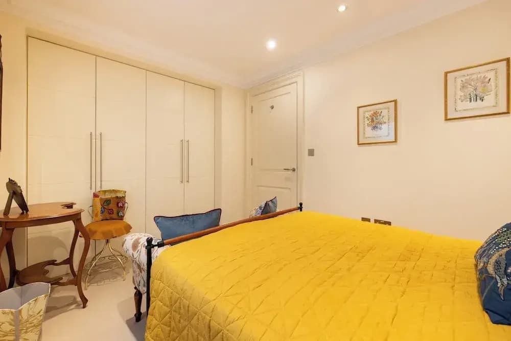 Large 3-bed 5-guest 1841 Duplex House Paddington - photo 4