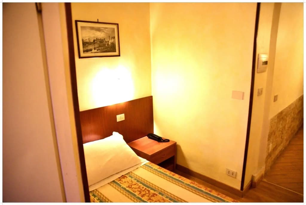 Hotel Julia - photo 6