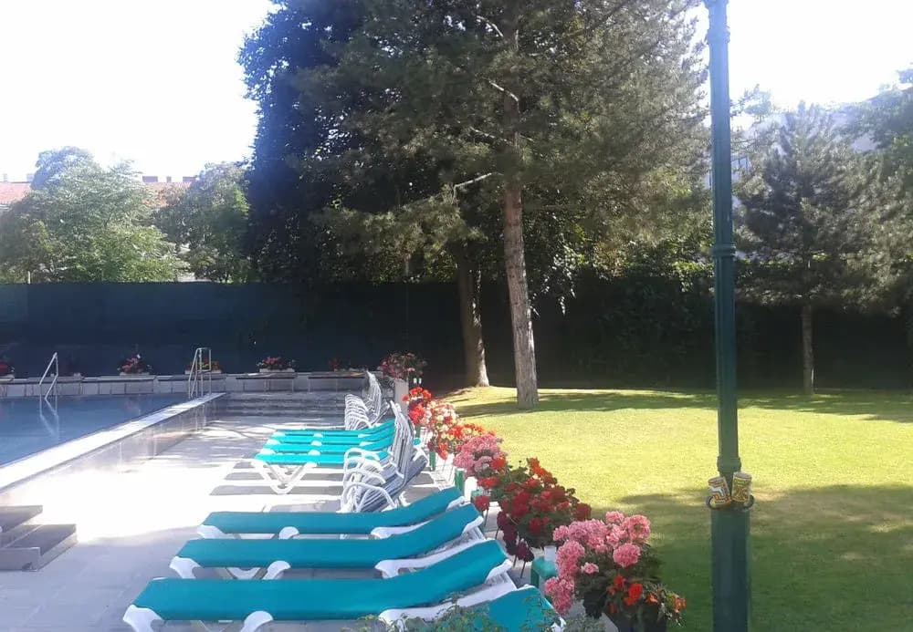 In Hernals - photo 13