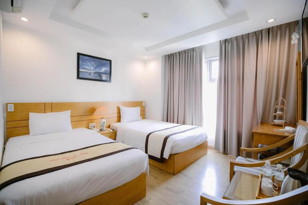 Nhat Linh Hotel Da Nang - photo 2
