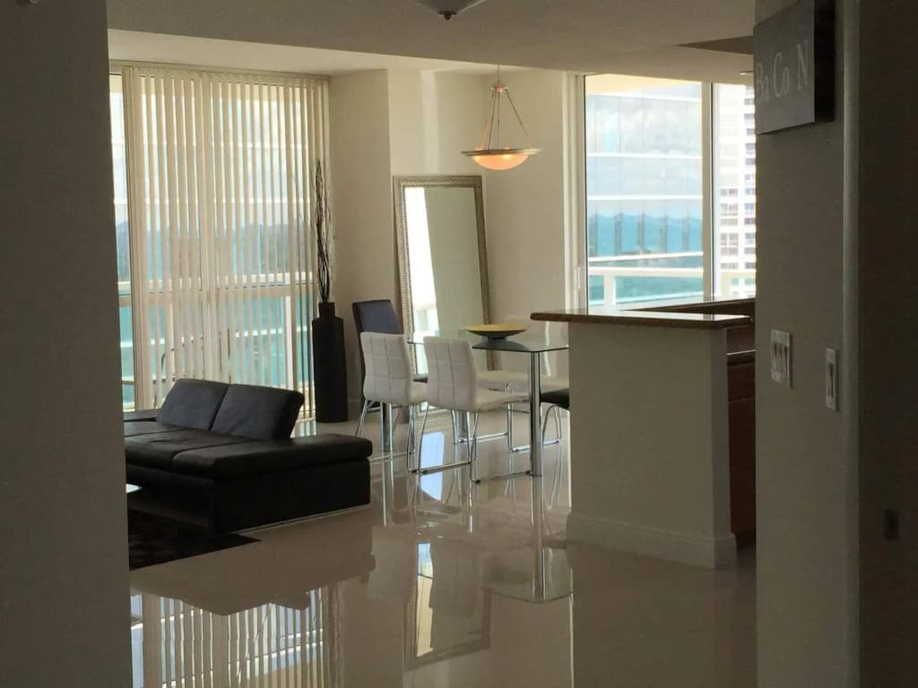 Lyx Suites at One Broadway - photo 6