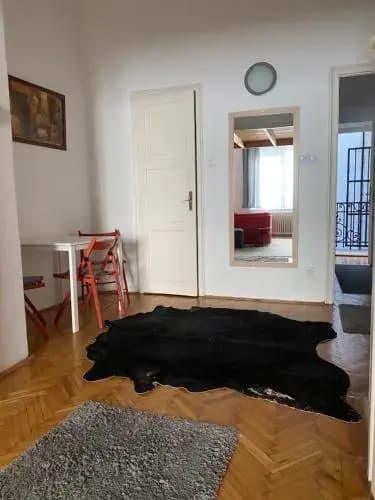 V. District Apartment - photo 4