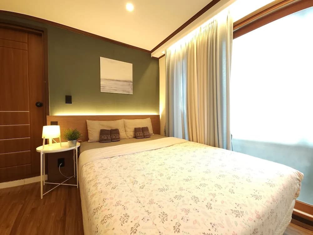 OYO Rooftop Hostel - photo 4