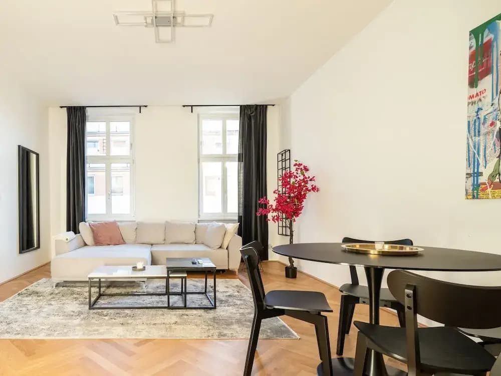 Rochus Stylish Stays - photo 13