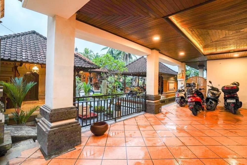 Made Arsa Homestay - photo 18