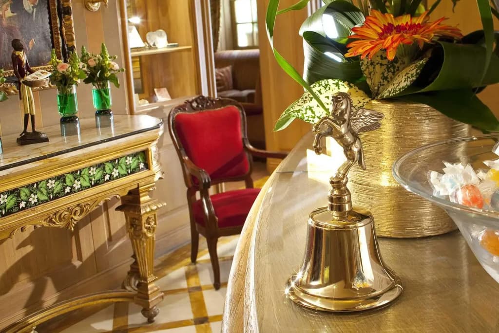 Hotel Chambiges Elysées - photo 2