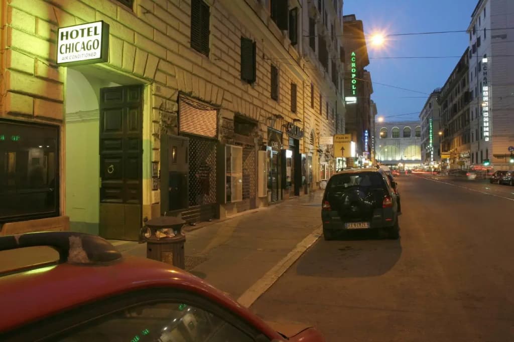 Hotel Chicago - photo 23