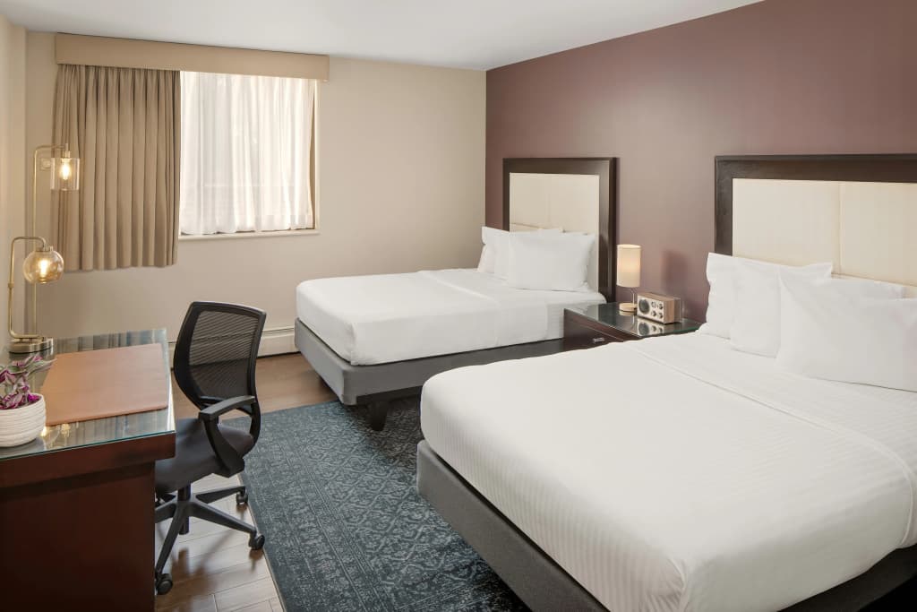 The Andrew Hotel - photo 3