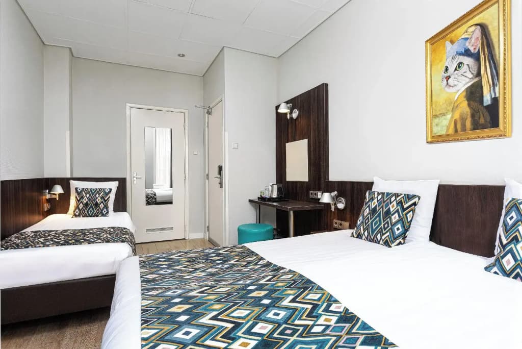 Hotel Damsquare - photo 28