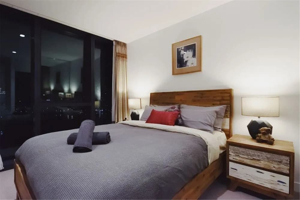 HFN Riverside Docklands Apartment - photo 6