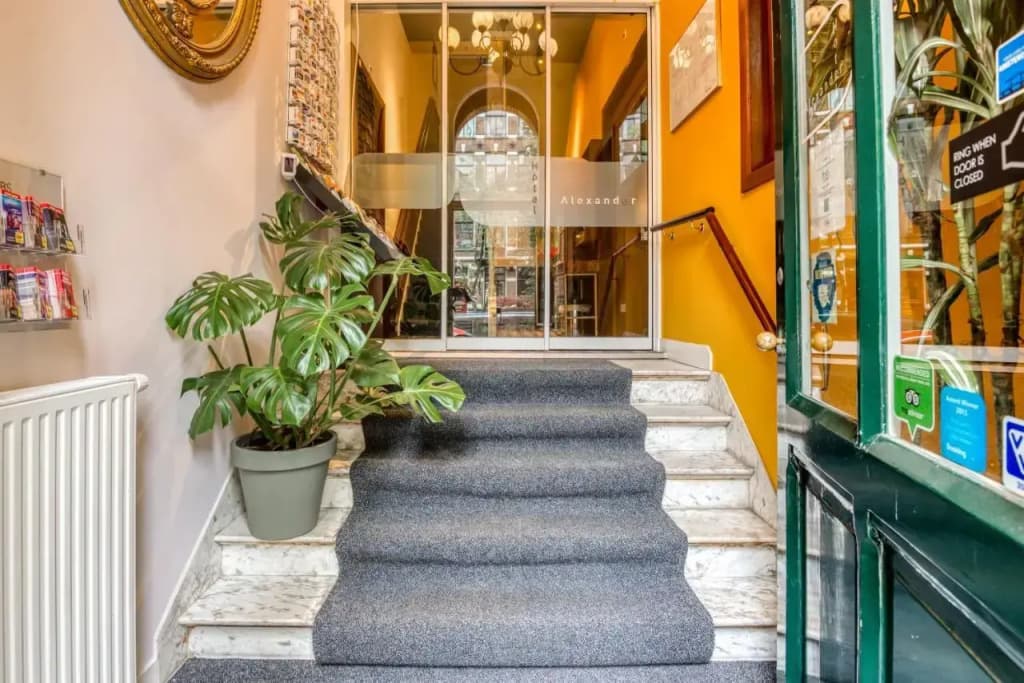 Hotel Alexander - photo 16