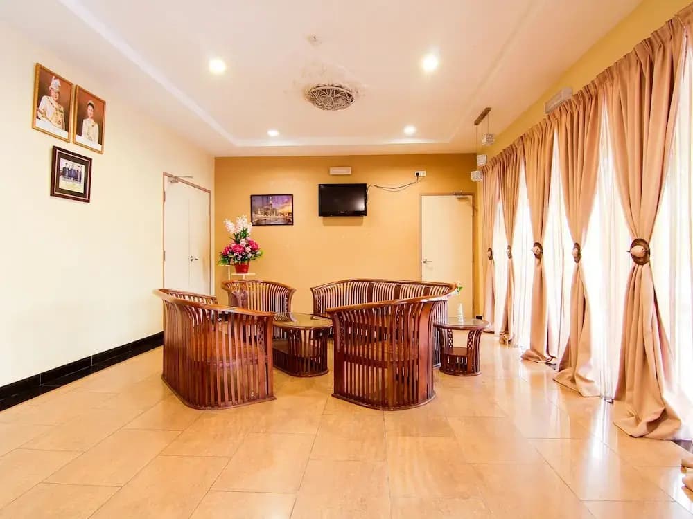 OYO 11343 Hotel Putra Iskandar - photo 11