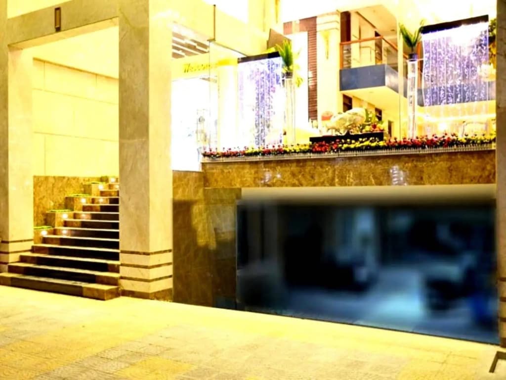 Bay Sydney Hotel - photo 2