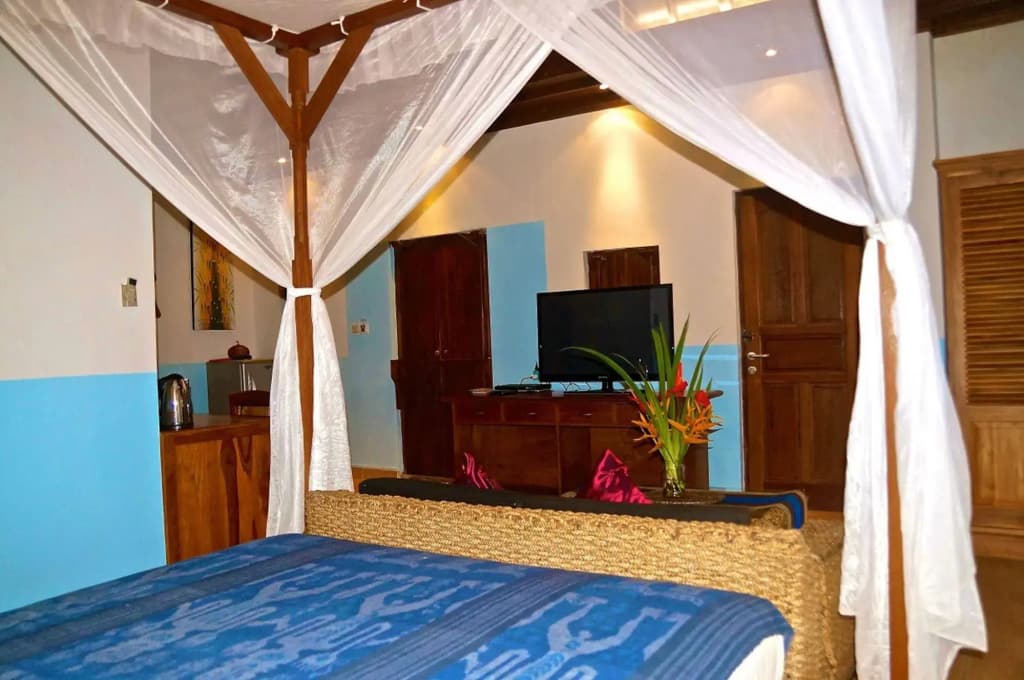 Aahh Bali Bed and Breakfast - photo 4