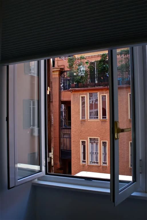 Empire Suites - photo 12
