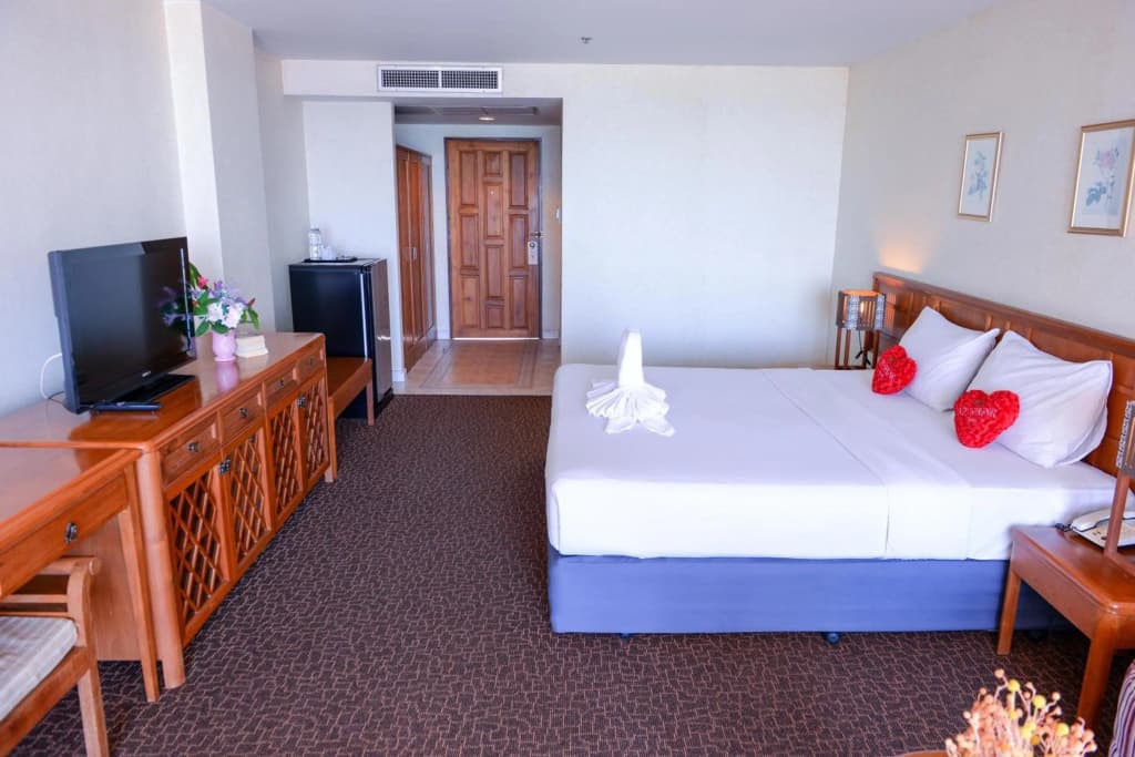 Sandy Spring Hotel - photo 4