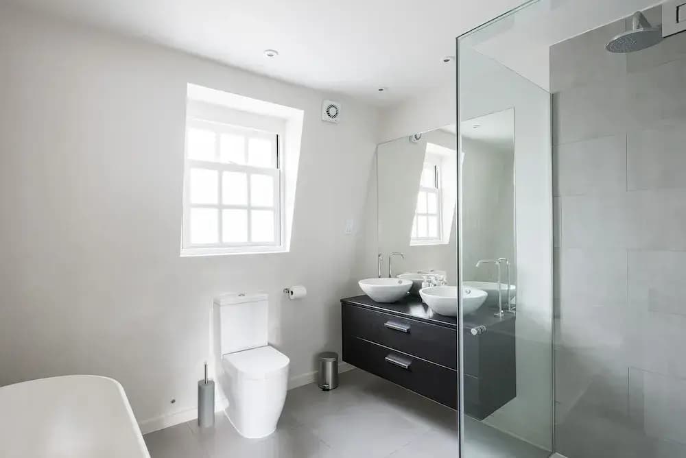 Ultra luxurious London home for 5-7 - photo 8