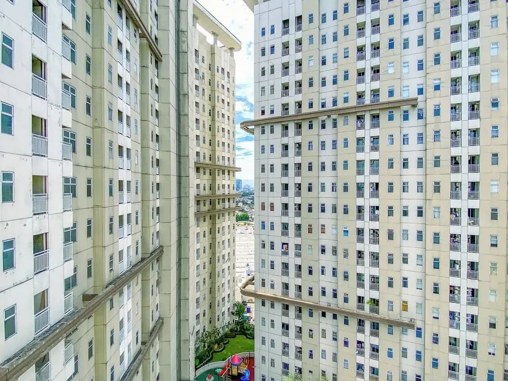 Basic Simple 1Br At Apartment Vittoria Residence - photo 14