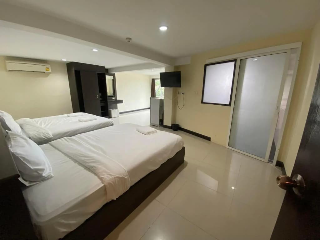 The Elegant Patong - photo 2