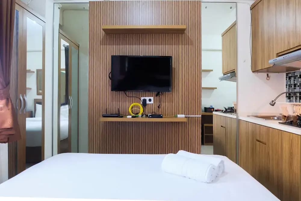 Studio near Shopping Mall at Green Pramuka City Apartment - photo 14