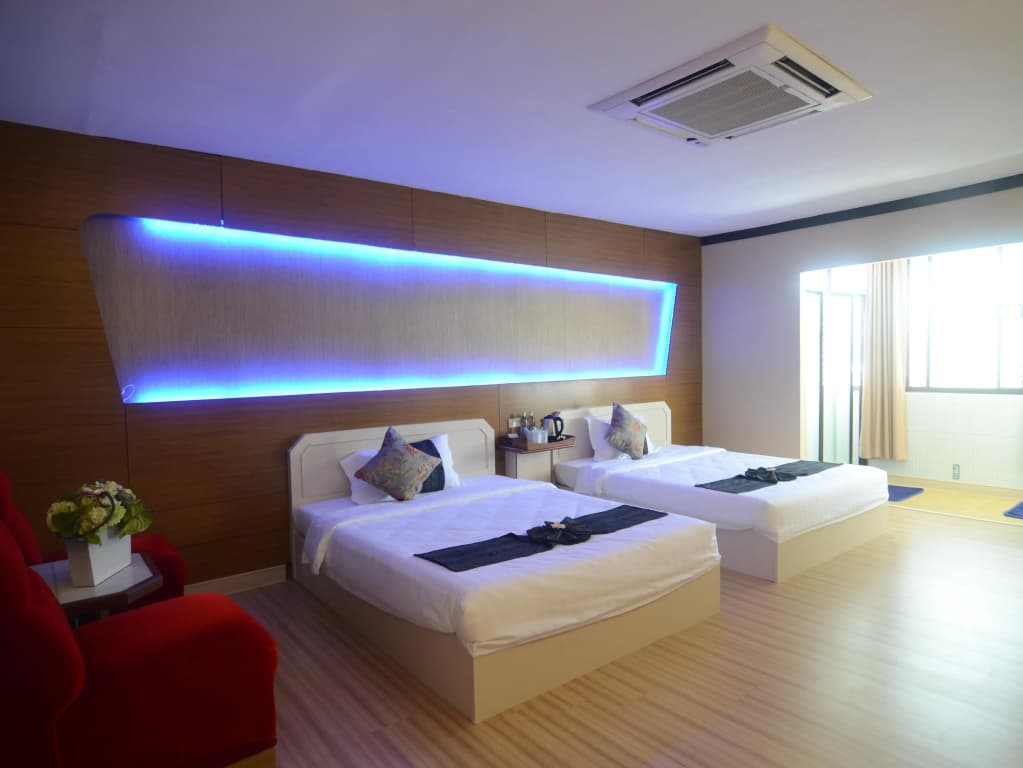 Centro CNX Hotel - photo 4