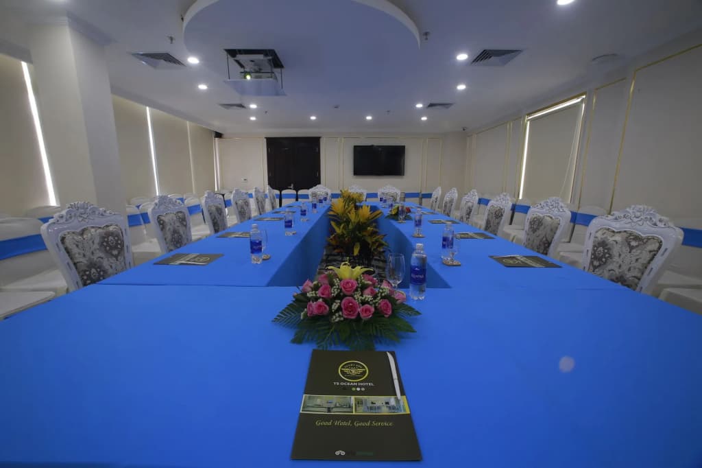 Tuyet Son Hotel - photo 19