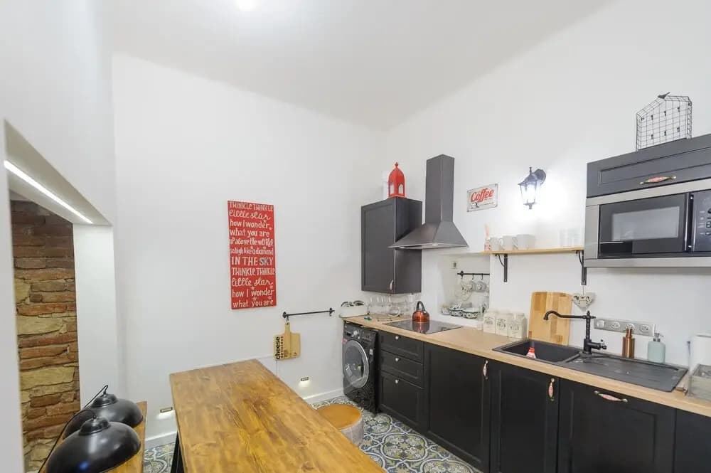 Pinkova Apartments - photo 13