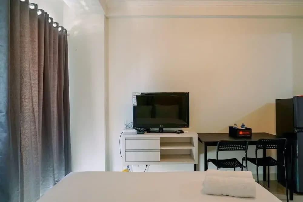 Modern Studio At Signature Park Grande Apartment - photo 2