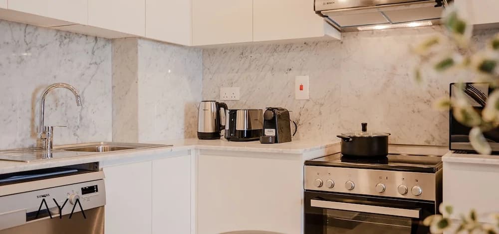 Aya - Modern 1BR Apartment with Balcony in Rahaal 2 - photo 14