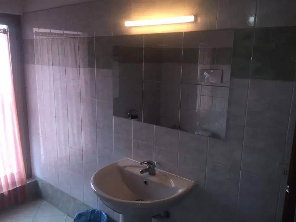 Milan Hotel - Hostel - photo 10