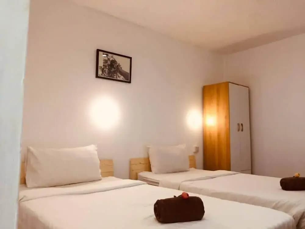 Owl's Nest Hostel - photo 4