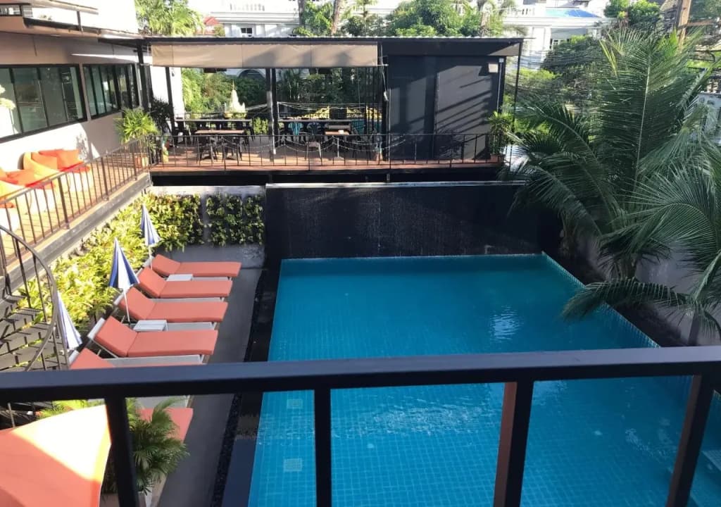 V20boutique Jacuzzi Hotel - photo 13
