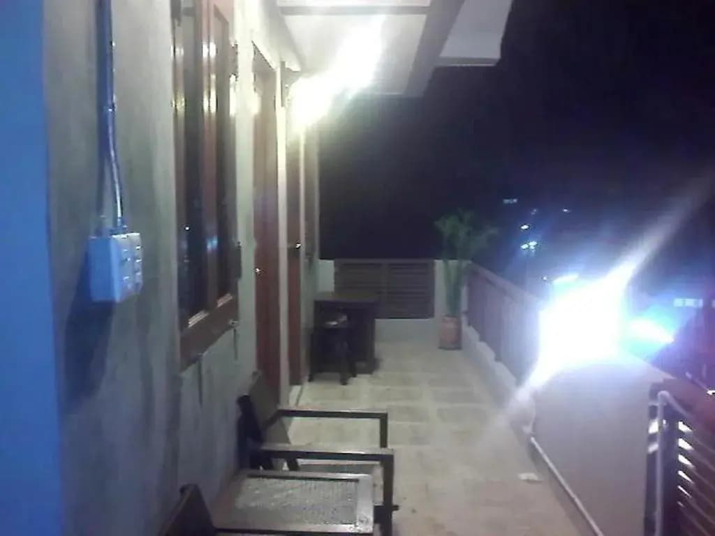 Number Nice House - photo 9