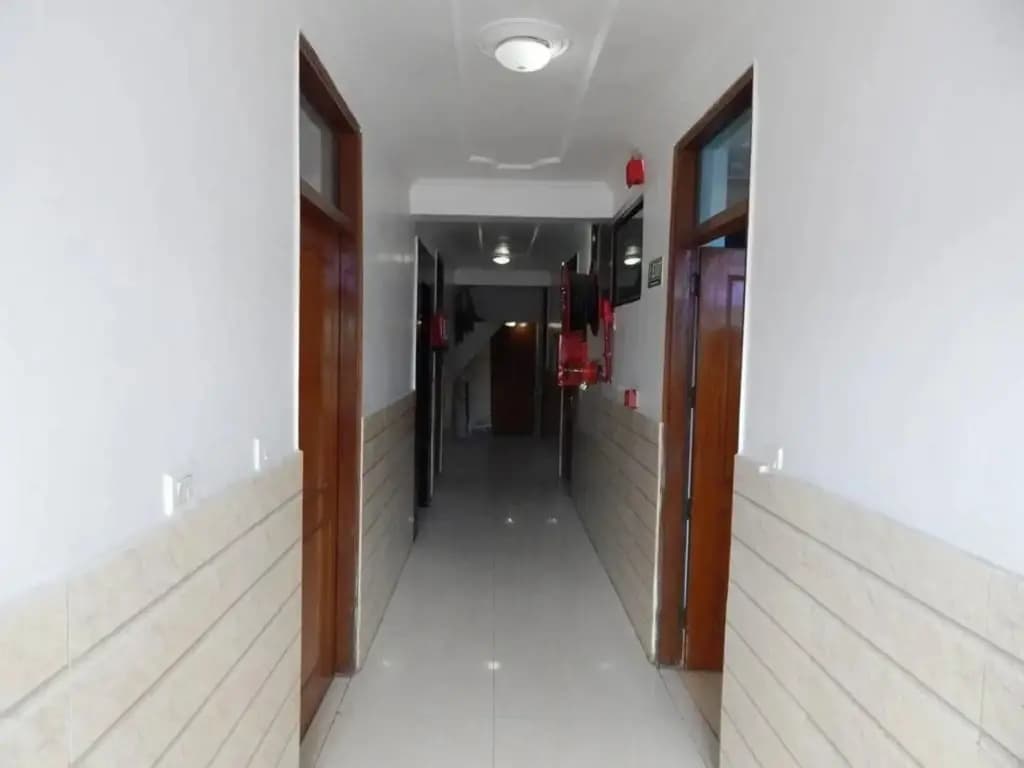 Hotel Decent - photo 6